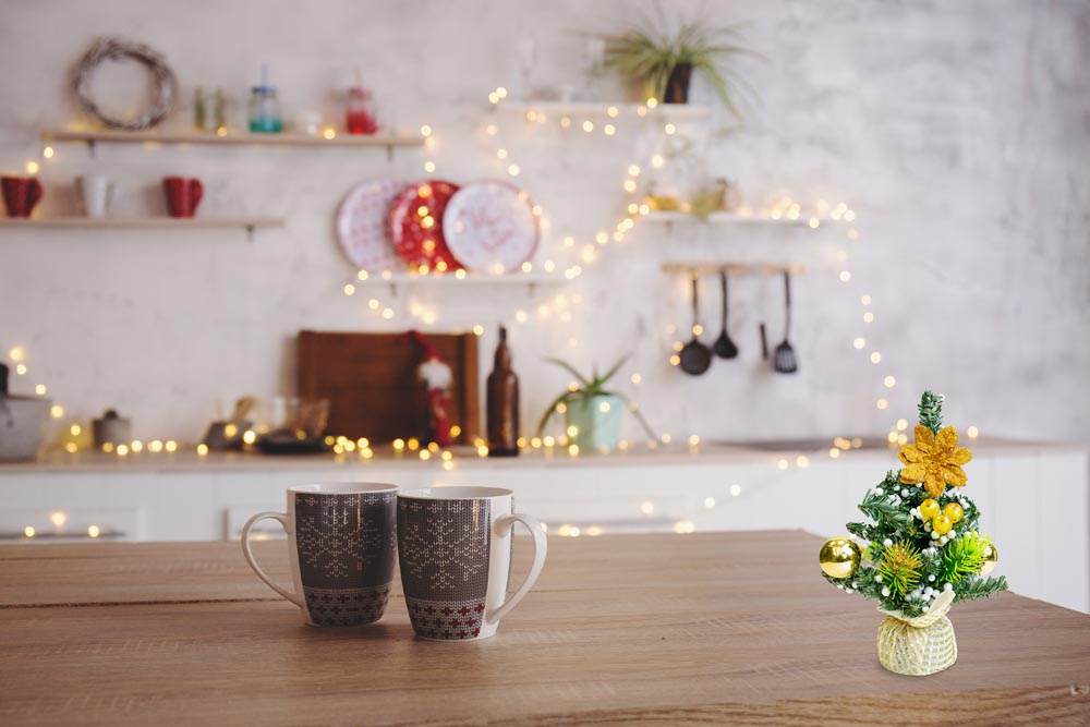 Choinka świąteczna Ozdobna Złota 20cm