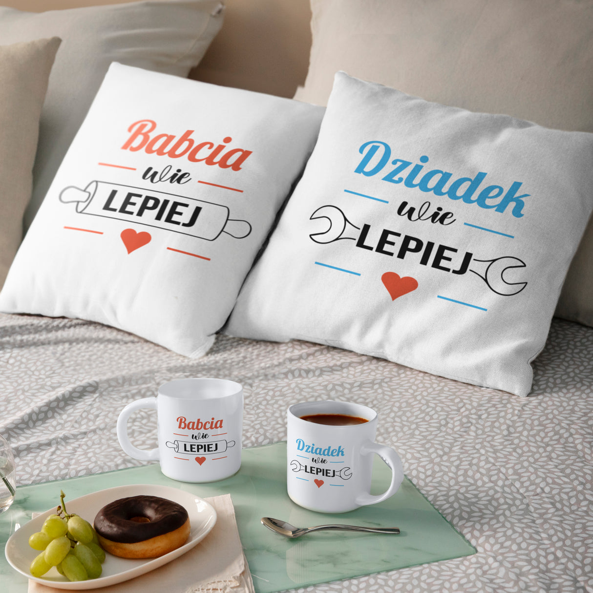 Zestaw Poduszka Kubek Babcia wie lepiej Dziadek wie lepiej Prezent na Dzień Babci i Dziadka