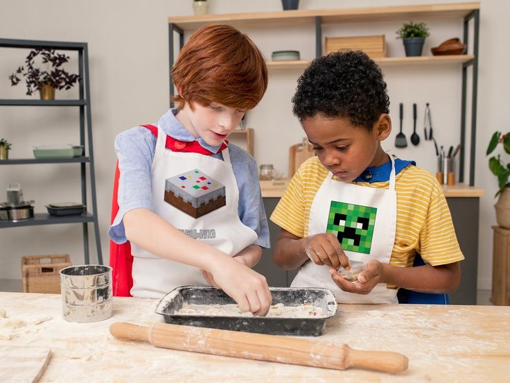 Fartuch dziecięcy MINECRAFT CAKE + IMIĘ