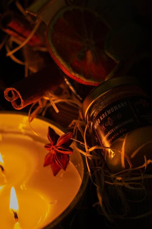 Kosz prezentowy MIÓD HERBATA CYTRYNA POMARAŃCZA