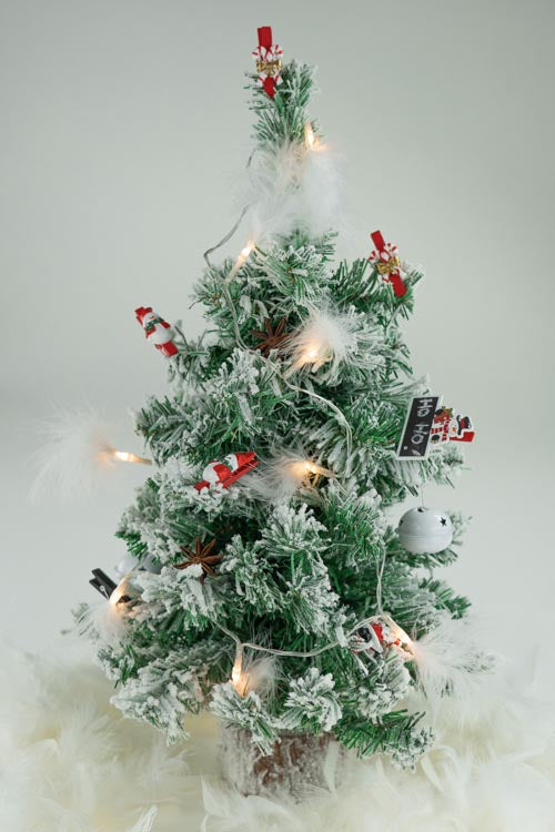 Choinka świąteczna mała SOSNA OŚNIEŻONA