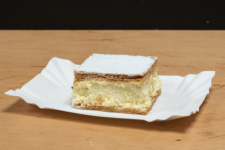 Tacki papierowe Białe 100szt