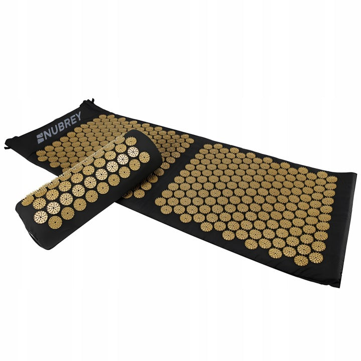 Czarna mata do akupresury z kolcami