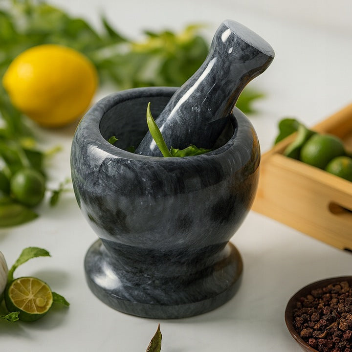 Marmurowy moździerz kuchenny z tłuczkiem