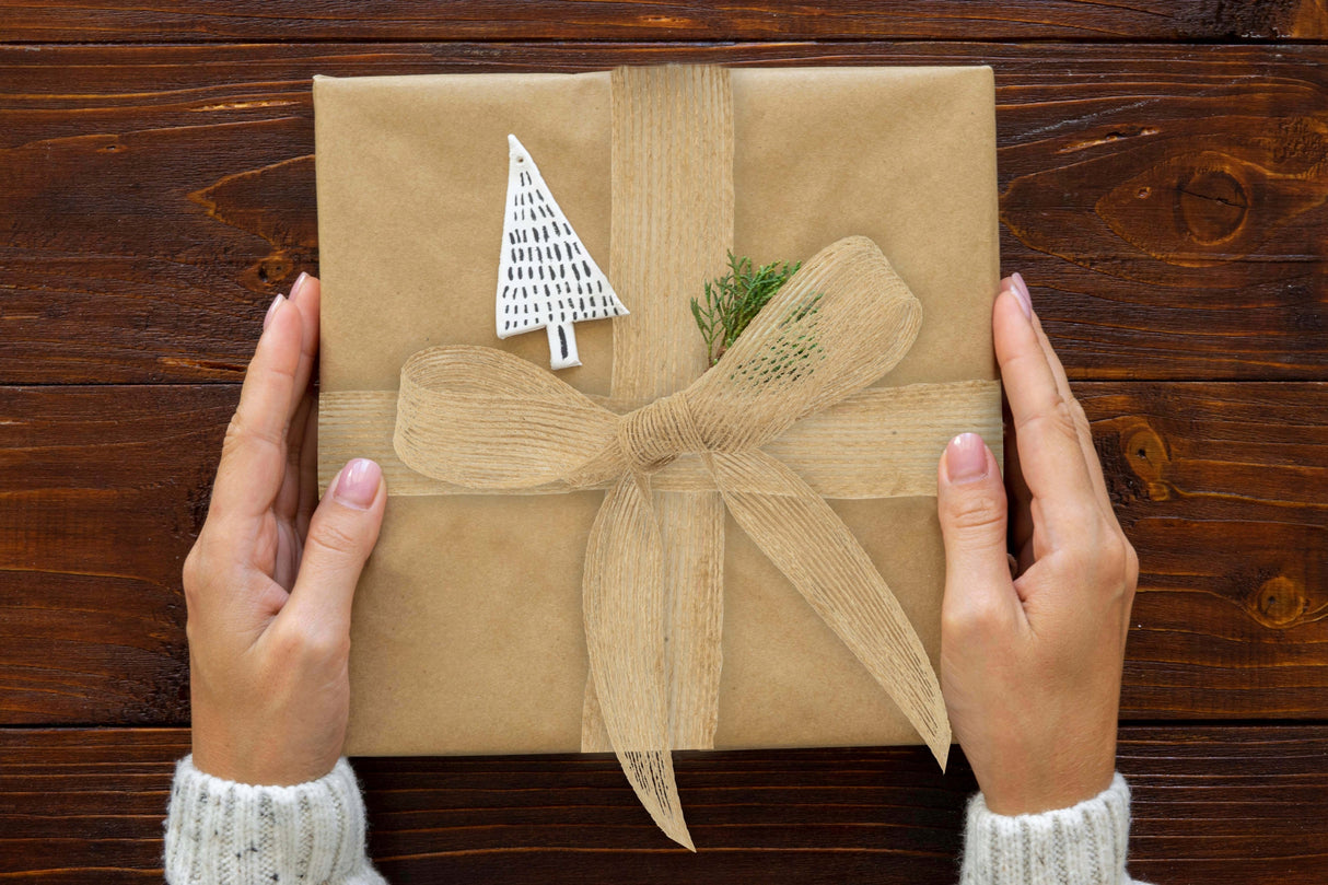 Naturalna jutowa wstążka dekoracyjna 6M