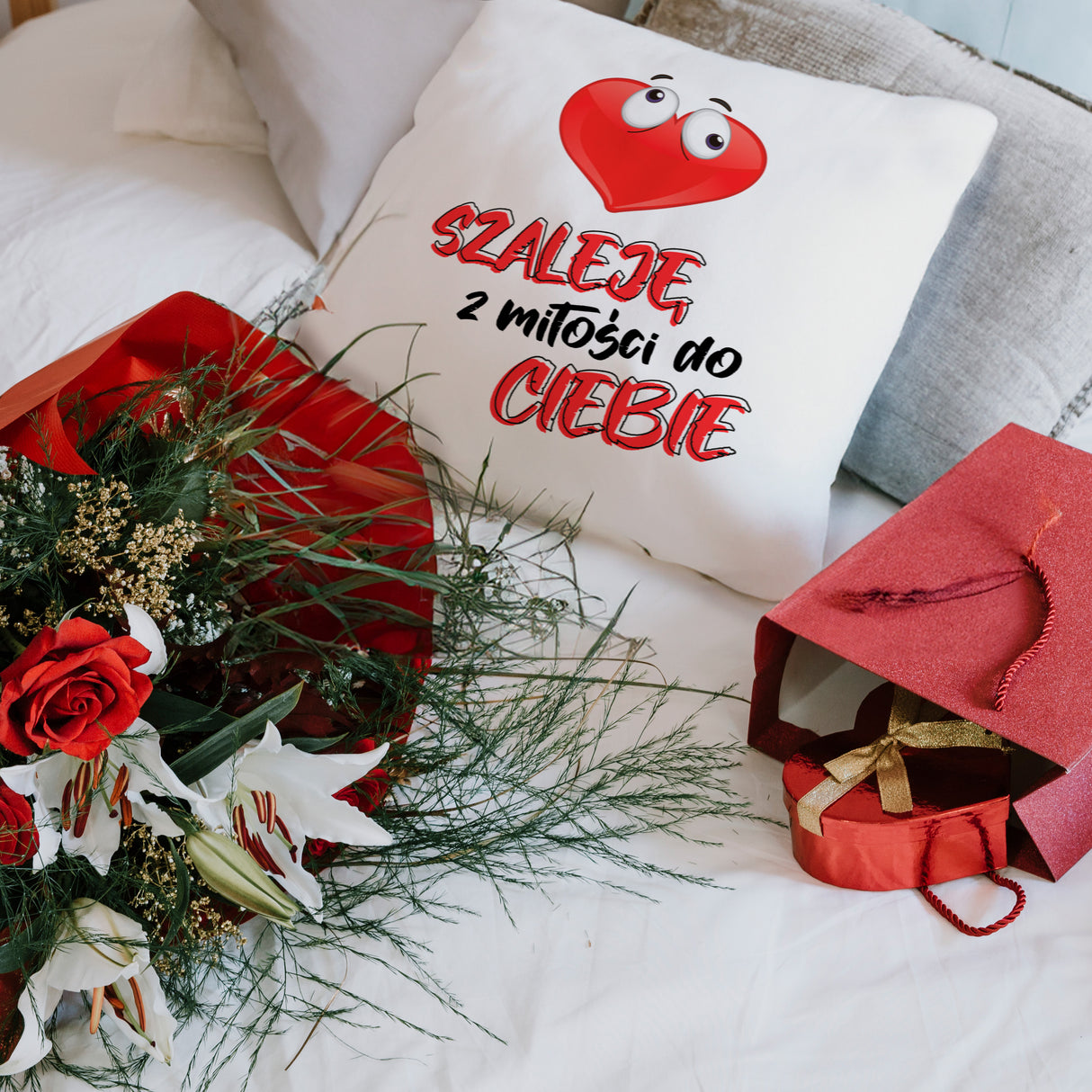 Prezent na walentynki - poduszka SZALEJĘ Z MIŁOŚCI DO CIEBIE