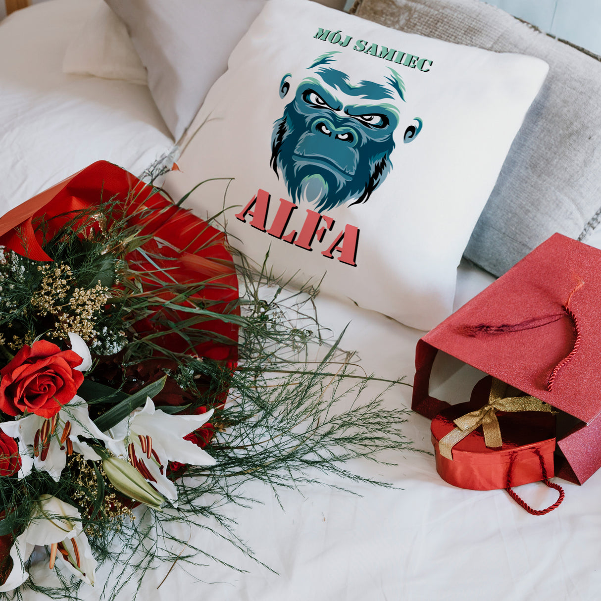 Prezent na walentynki - poduszka MÓJ SAMIEC ALFA
