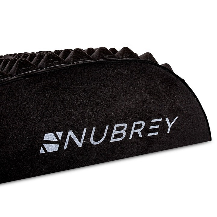 Czarny punktowy masażer kręgosłupa