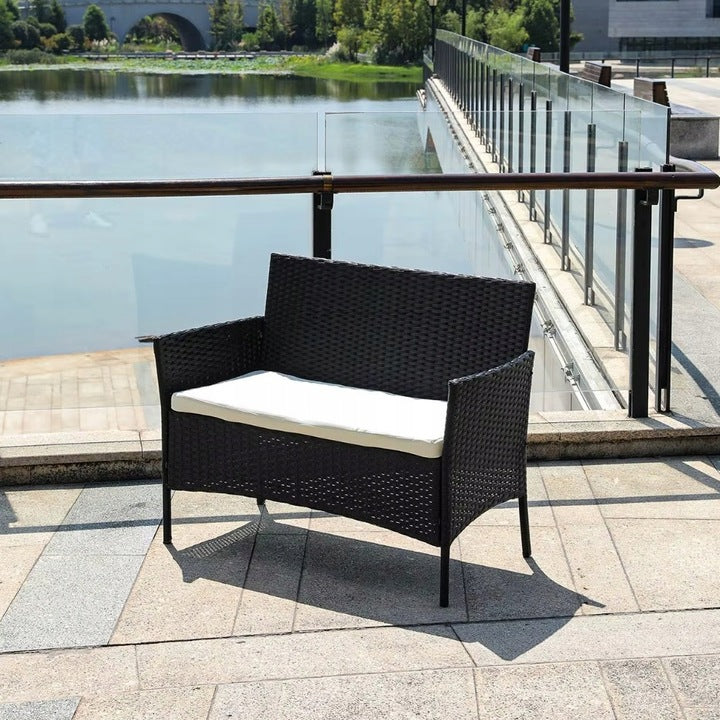 Rattanowe meble ogrodowe zestaw 4-osobowy + stół