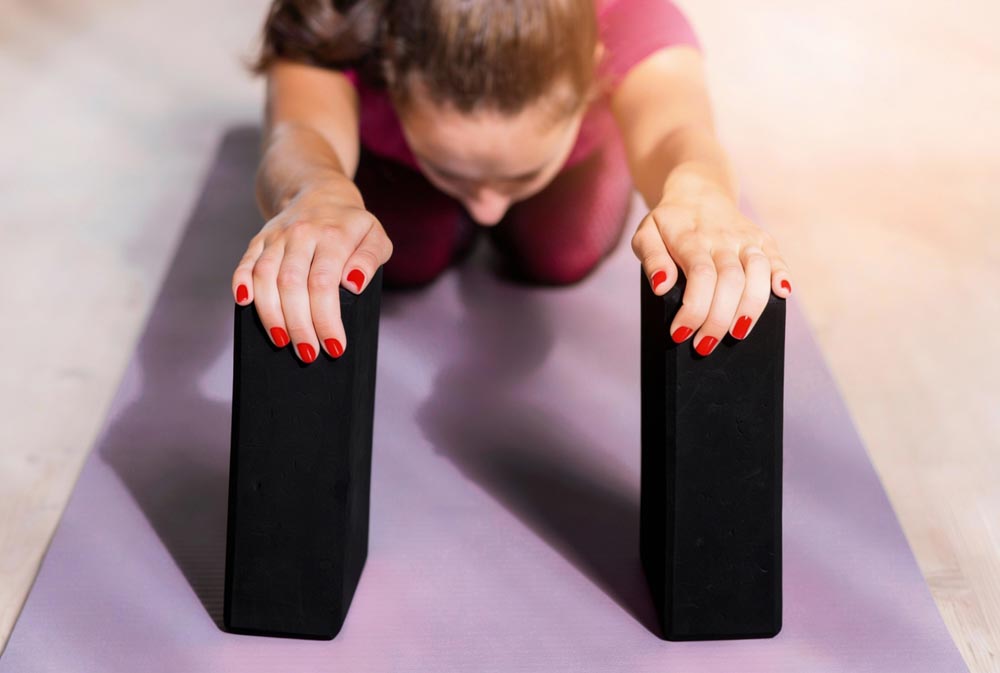 Czarna kostka do jogi