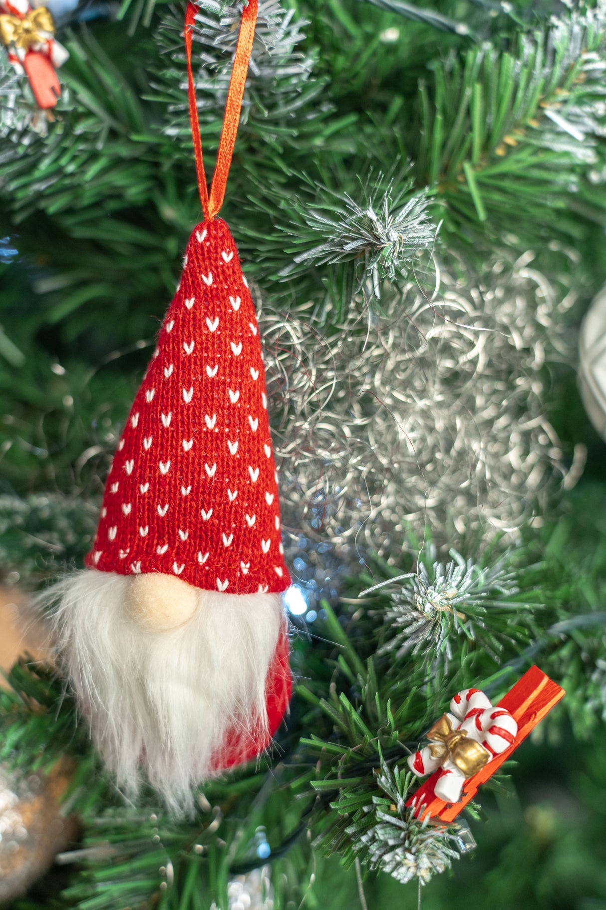 Zawieszki na choinkę dekoracyjne 4szt. GNOMY ŚWIATECZNE