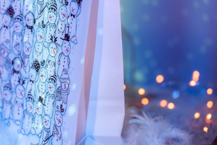 Torba papierowa świąteczna 240x100x320mm Bałwanki