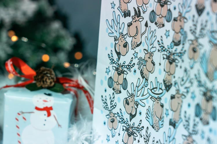 Torba papierowa świąteczna 240x100x320mm Renifery