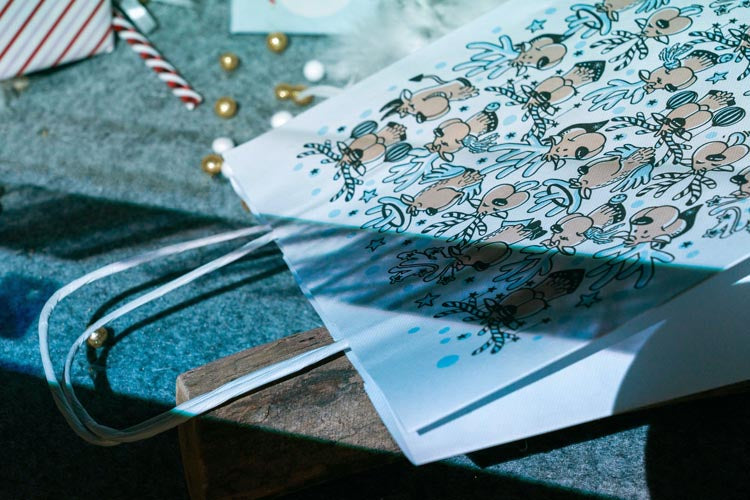 Torba papierowa świąteczna 240x100x320mm Renifery