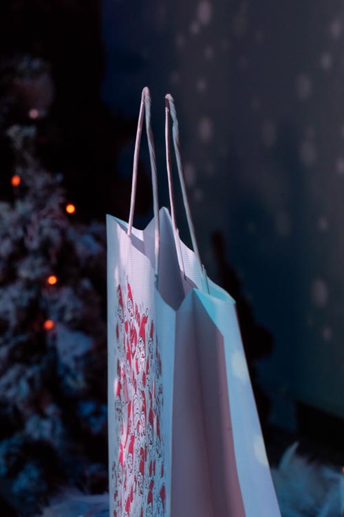 Torba papierowa świąteczna 240x100x320mm Mikołaje