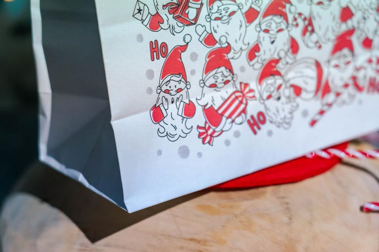 Torba papierowa świąteczna 240x100x320mm Mikołaje