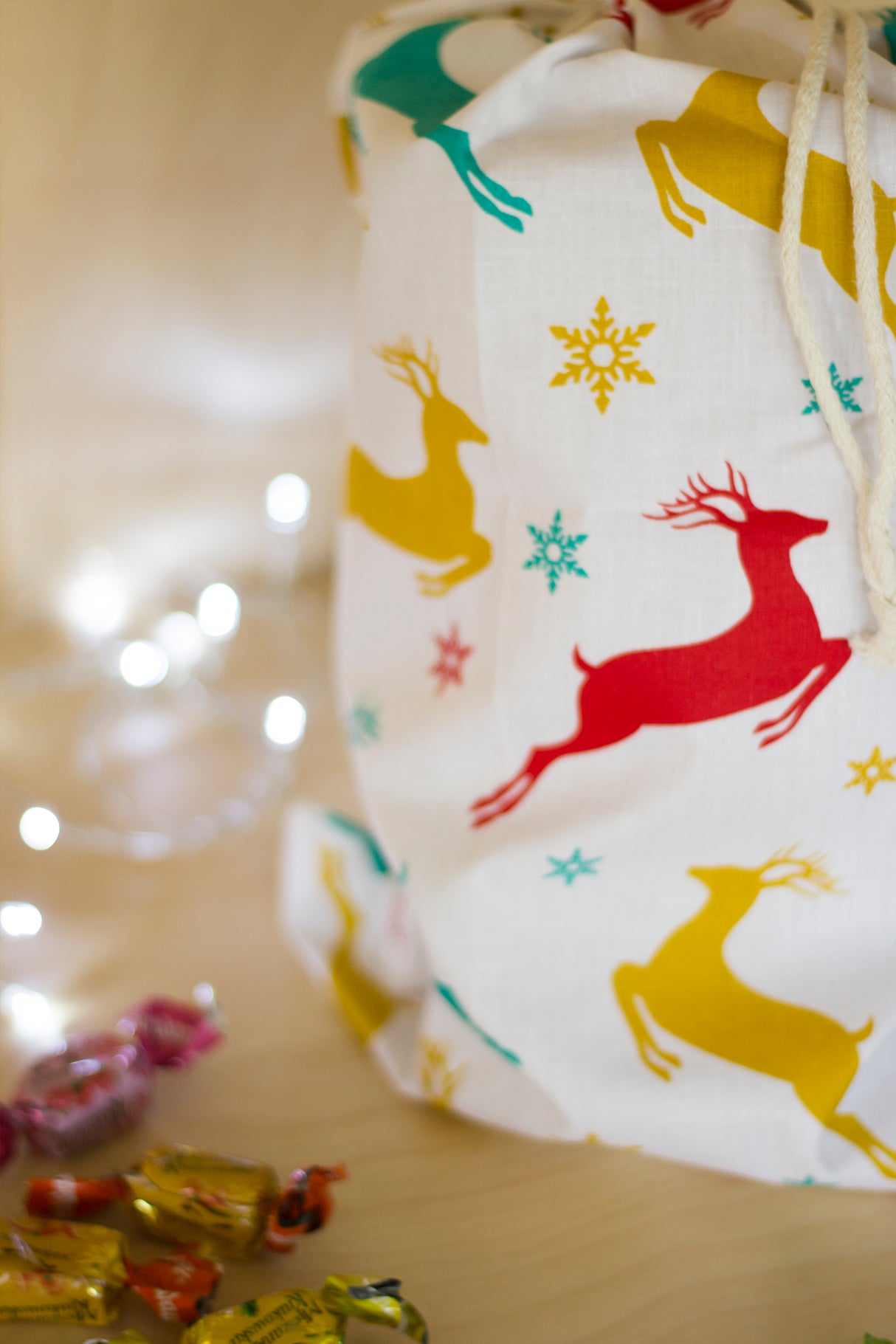 Woreczek bawełniany 25x30 cm Kolorowe Renifery