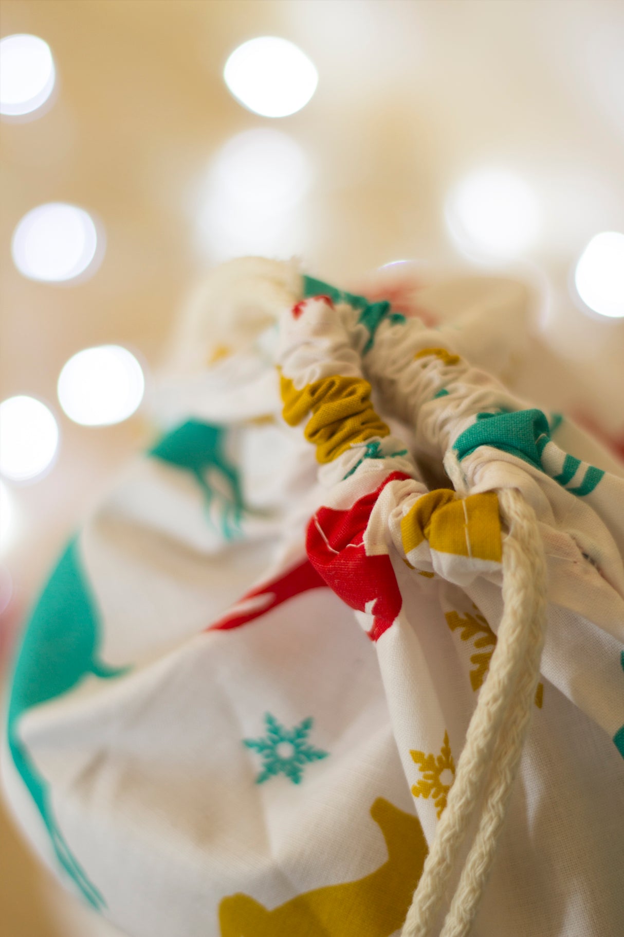 Woreczek bawełniany 25x30 cm Kolorowe Renifery