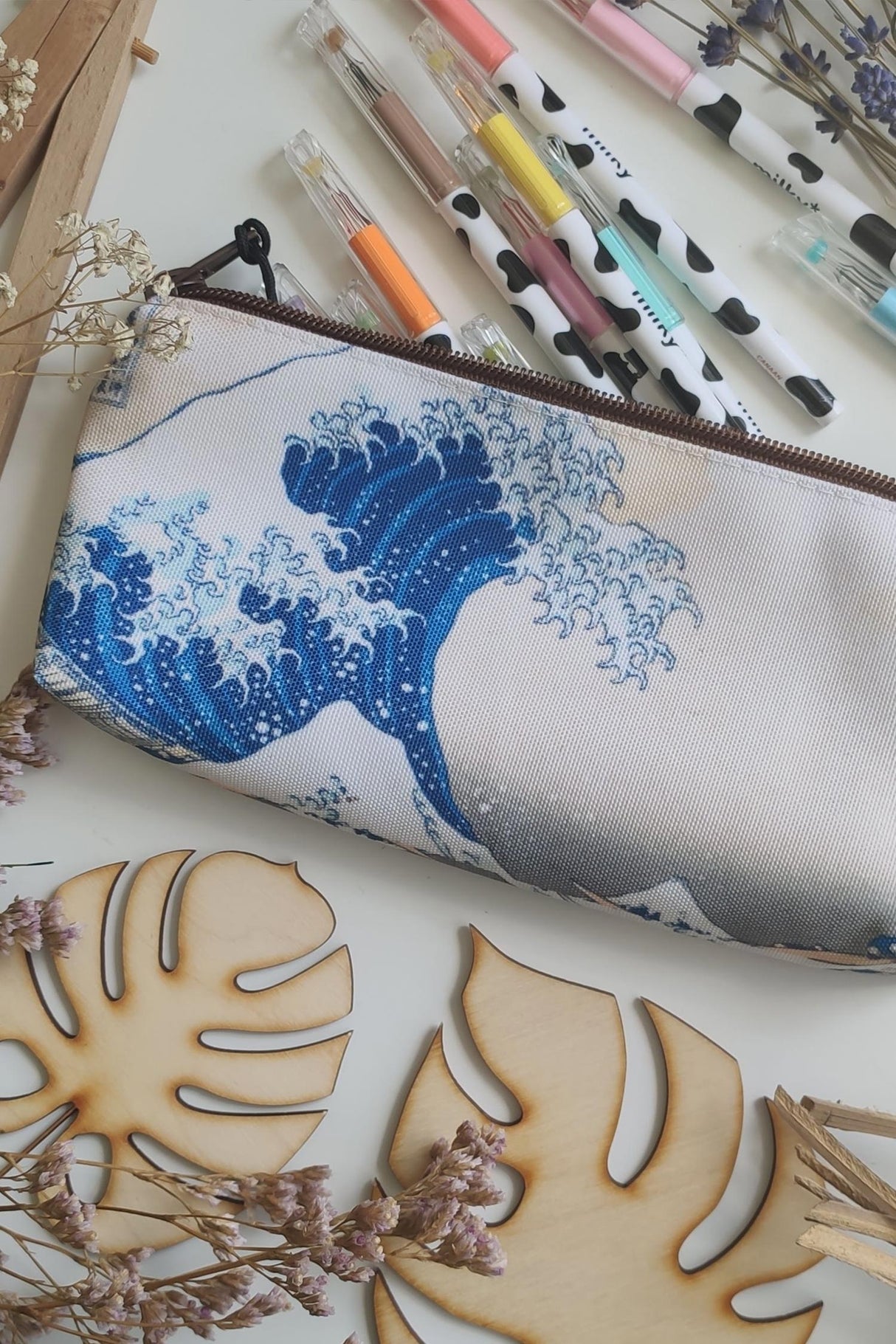 Piórnik szkolny fale kanagawa