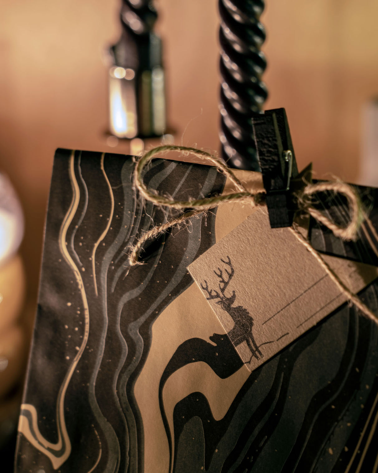 Torba papierowa klockowa 160x80x270mm Czarno Złoty Marmur