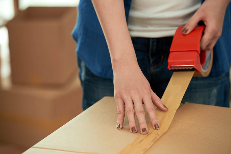 Taśma pakowa akrylowa 48/50y 47 metrów