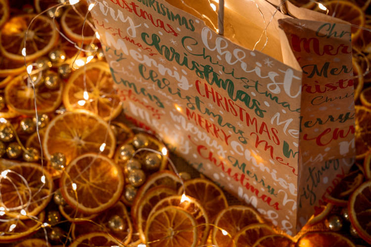 Torba papierowa świąteczna 180x80x220mm Merry Christmas