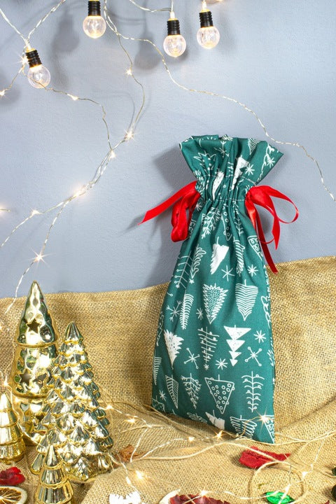 Woreczek poliestrowy 20x35cm Choinki białe