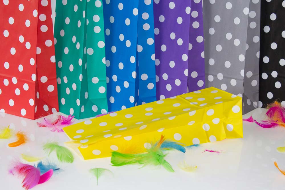 Torba papierowa klockowa 100x70x280 w groszki + naklejki Happy Birthday 6 szt.