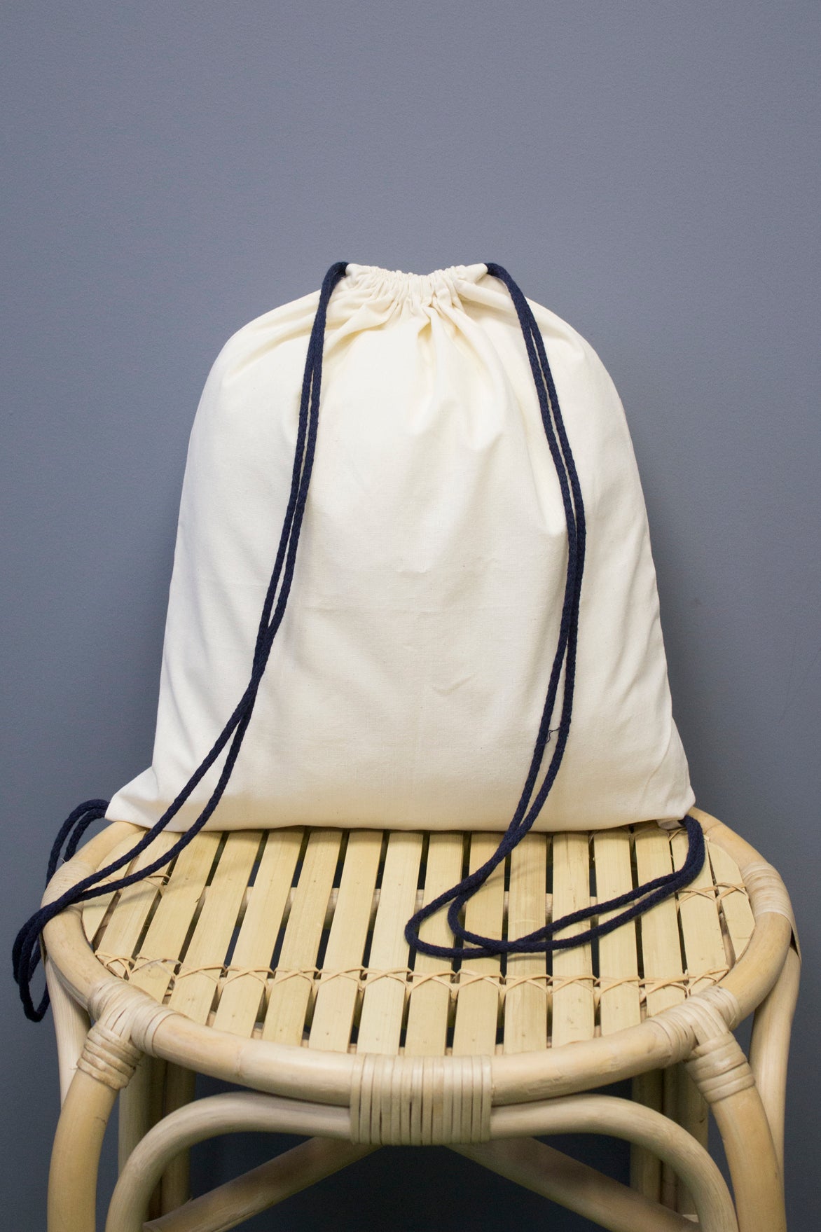 Plecak worek bawełniany gruby ECRU 34x40cm czarny sznurek