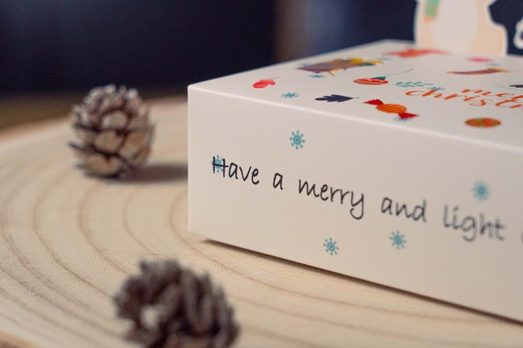 Pudełka świąteczne Mikołaj Bałwan Miś Pingwin 10szt.