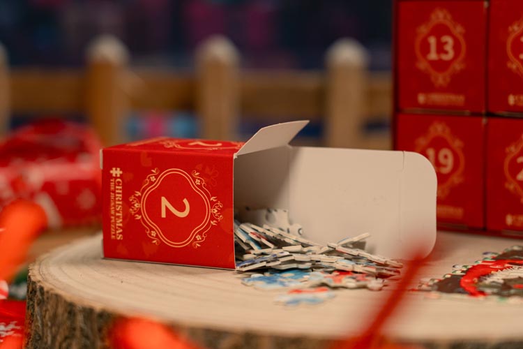 Kalendarz adwentowy Puzzle obrazek Mikołaja