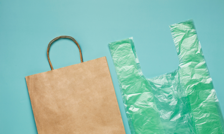 Czy torba papierowa na zakupy podlega opłacie recyklingowej?