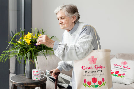 Zestaw Torba bawełniana,Kubek,Poduszka Prezent na Dzień Babci 2025