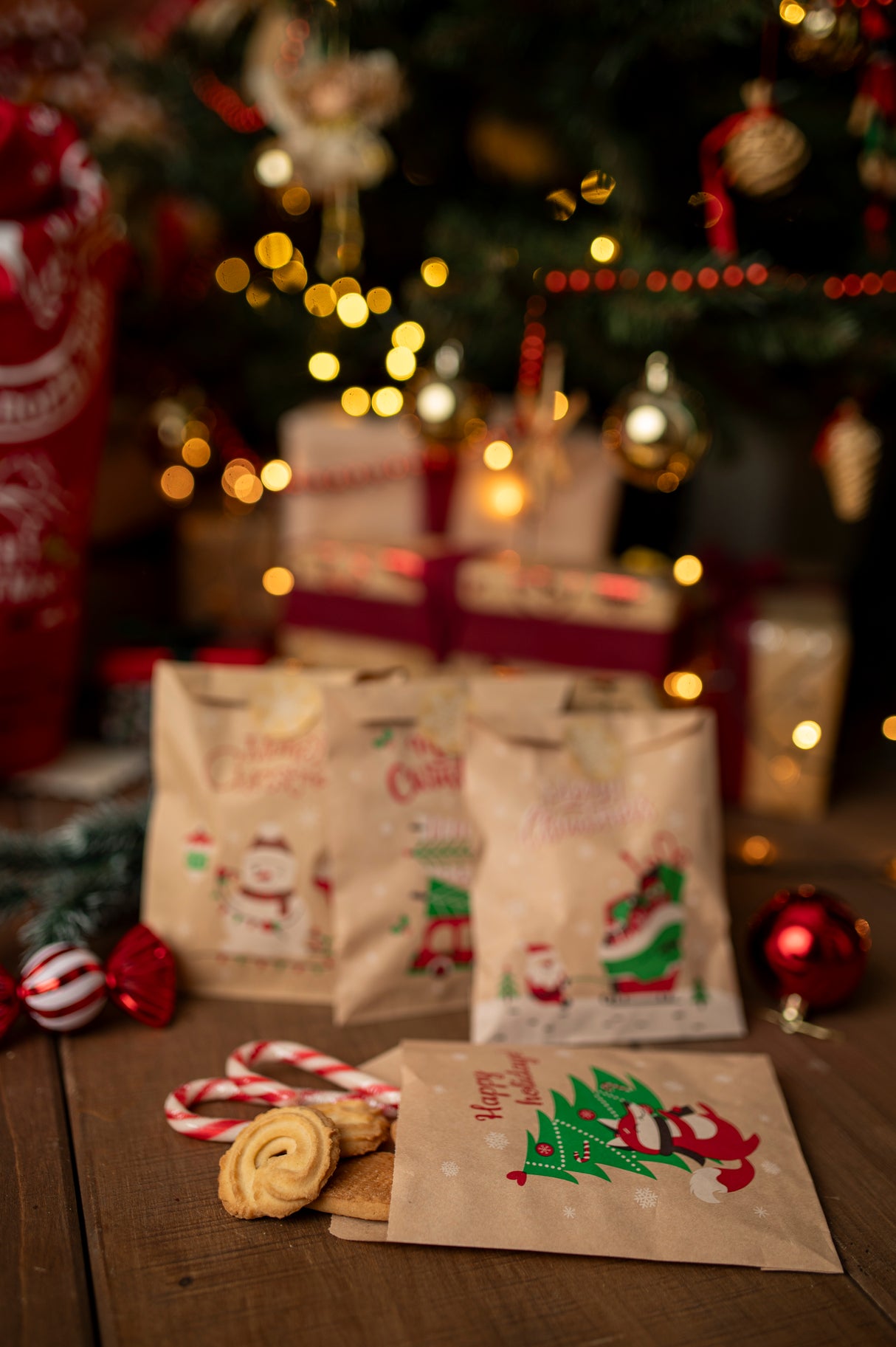 Papierowy kalendarz adwentowy 130x180mm Kraft z naklejkami